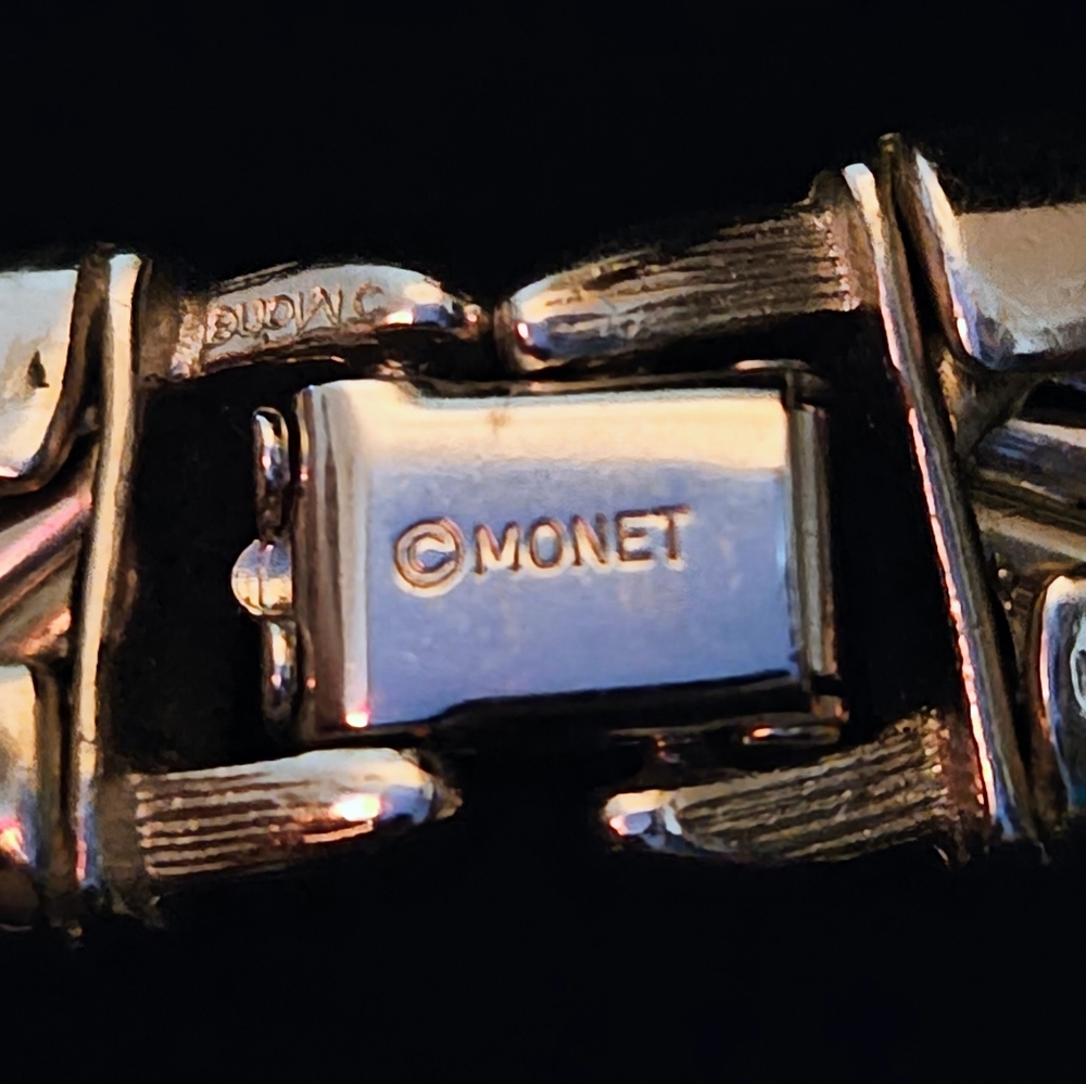 Monet Designer Choker - Picture 9 of 10
